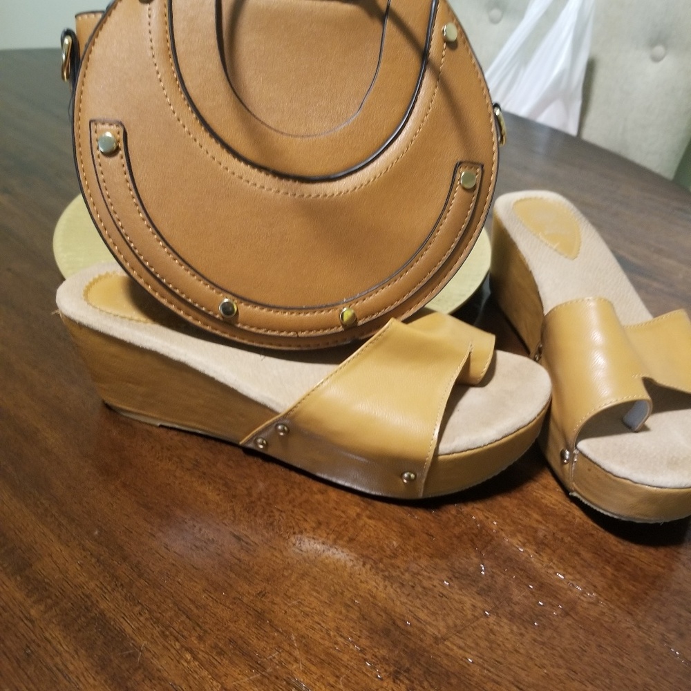 Shoes - Picture 2 of 2
